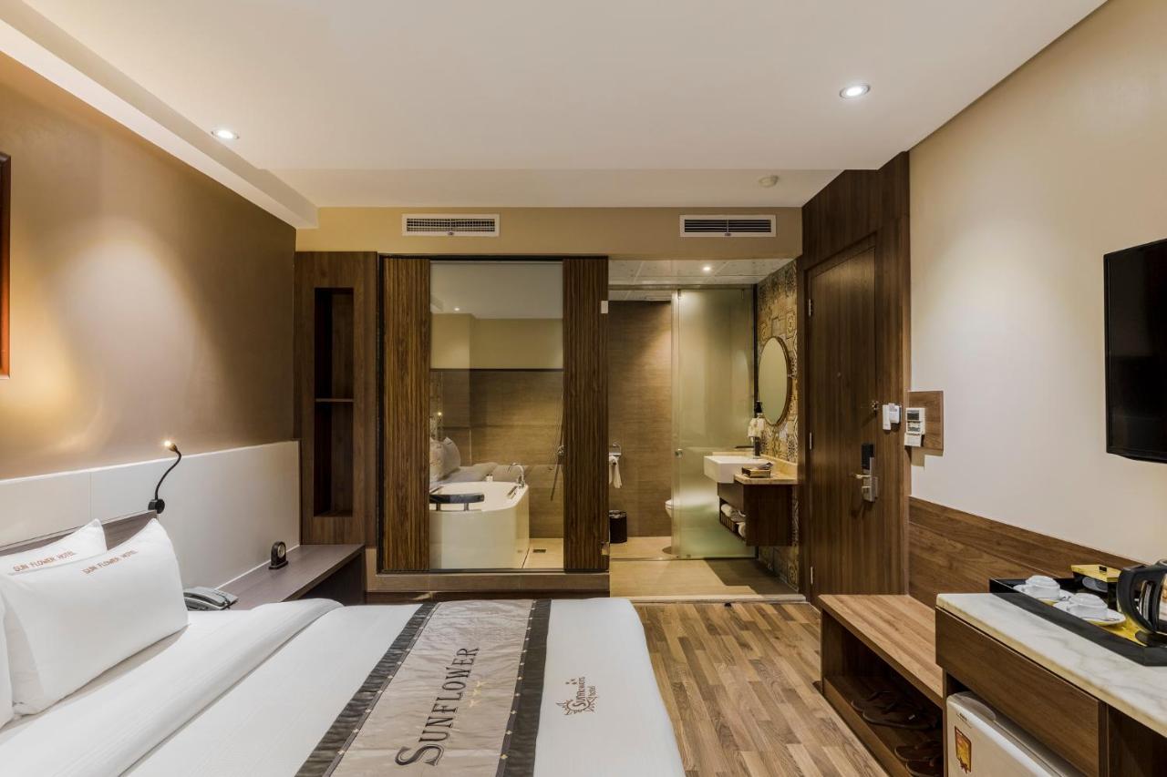 Sunflower Luxury Hotel Ho Chi Minh-staden Exteriör bild