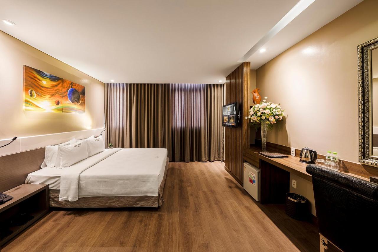 Sunflower Luxury Hotel Ho Chi Minh-staden Exteriör bild